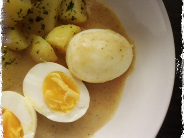 Senfeier Mit Petersilienkartoffeln Muddis Kochen