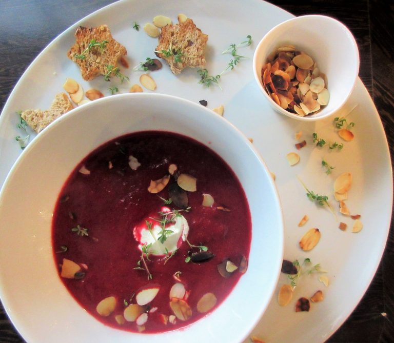 Rote-Beete-Suppe