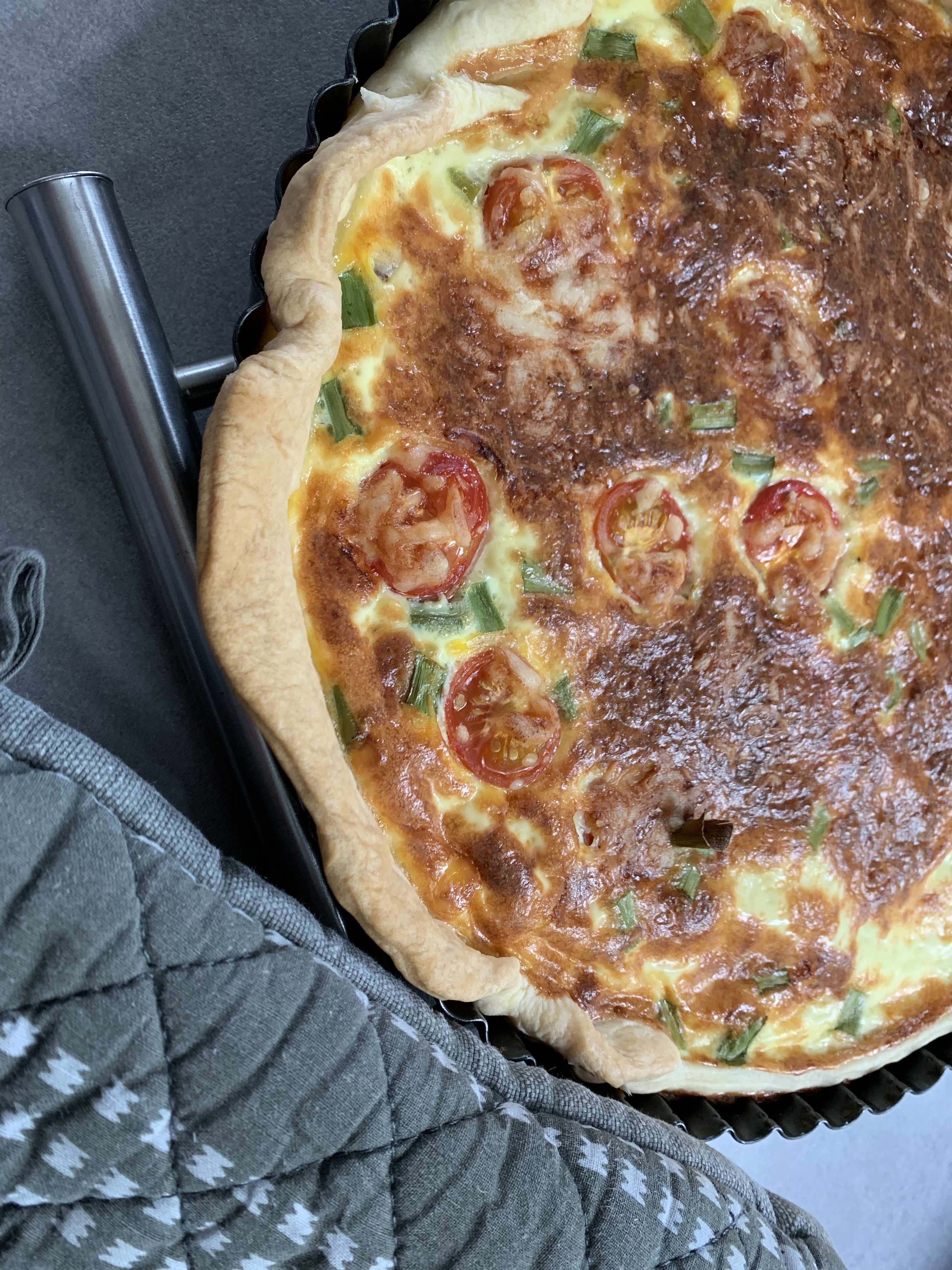 Quiche mit Schinkenwürfeln
